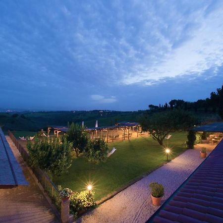 Agriturismo Valle Siriaca Castelnuovo Di Porto Luaran gambar