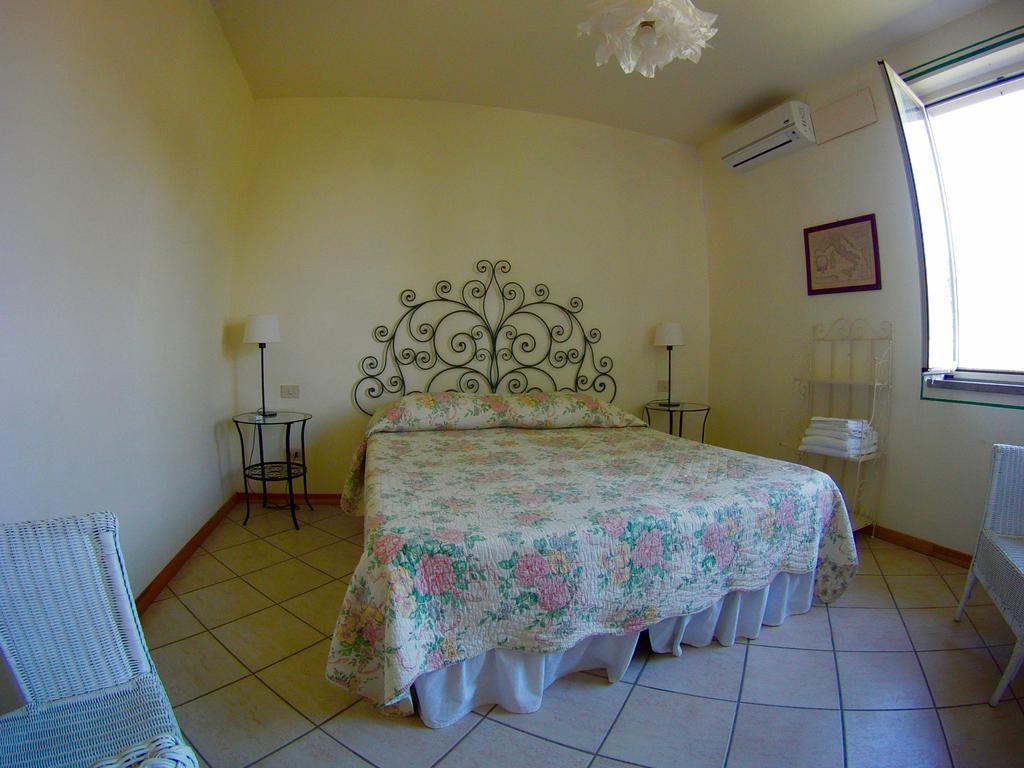 Agriturismo Valle Siriaca Castelnuovo Di Porto Luaran gambar