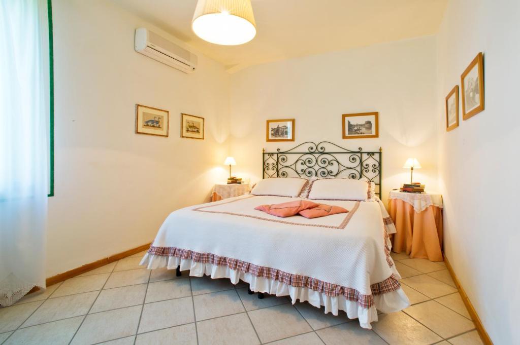 Agriturismo Valle Siriaca Castelnuovo Di Porto Bilik gambar