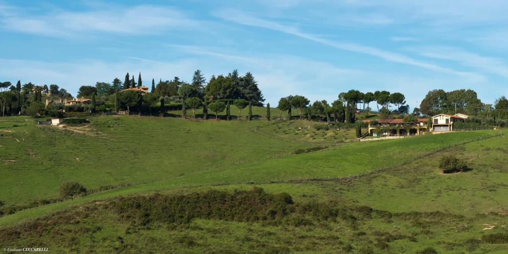 Agriturismo Valle Siriaca Castelnuovo Di Porto Luaran gambar